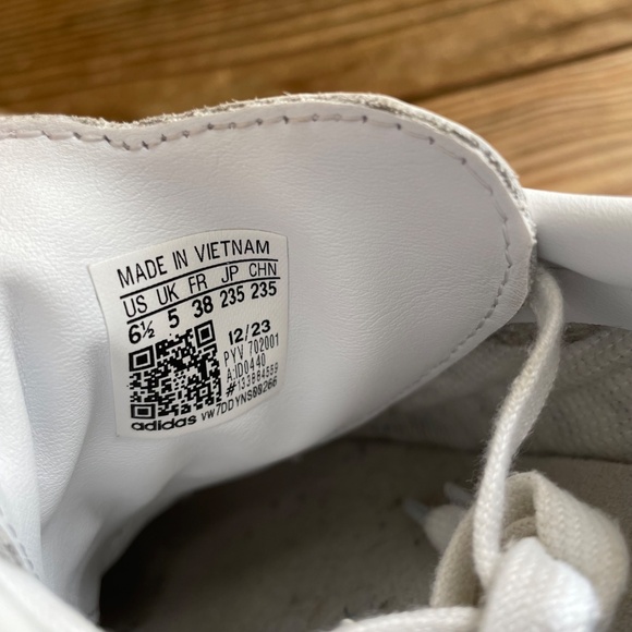 Adidas | Sambae Cloud White & Green Platform Sneaker Shoes 6.5 / 7 - Picture 10 of 14